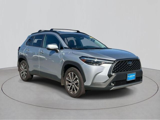 2024 TOYOTA COROLLA