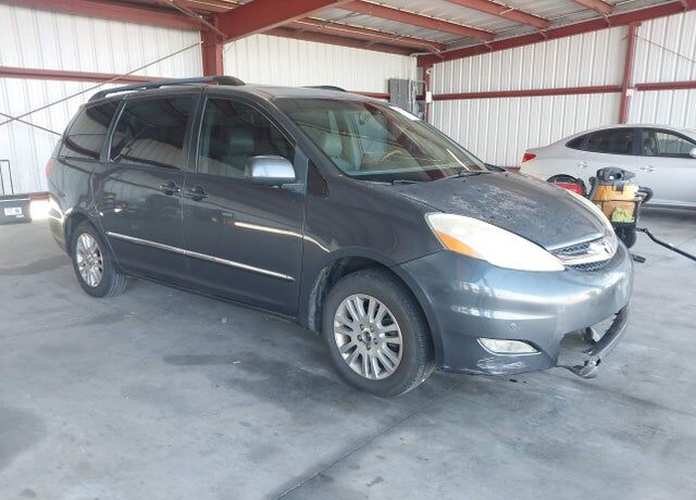 2008 TOYOTA Sienna