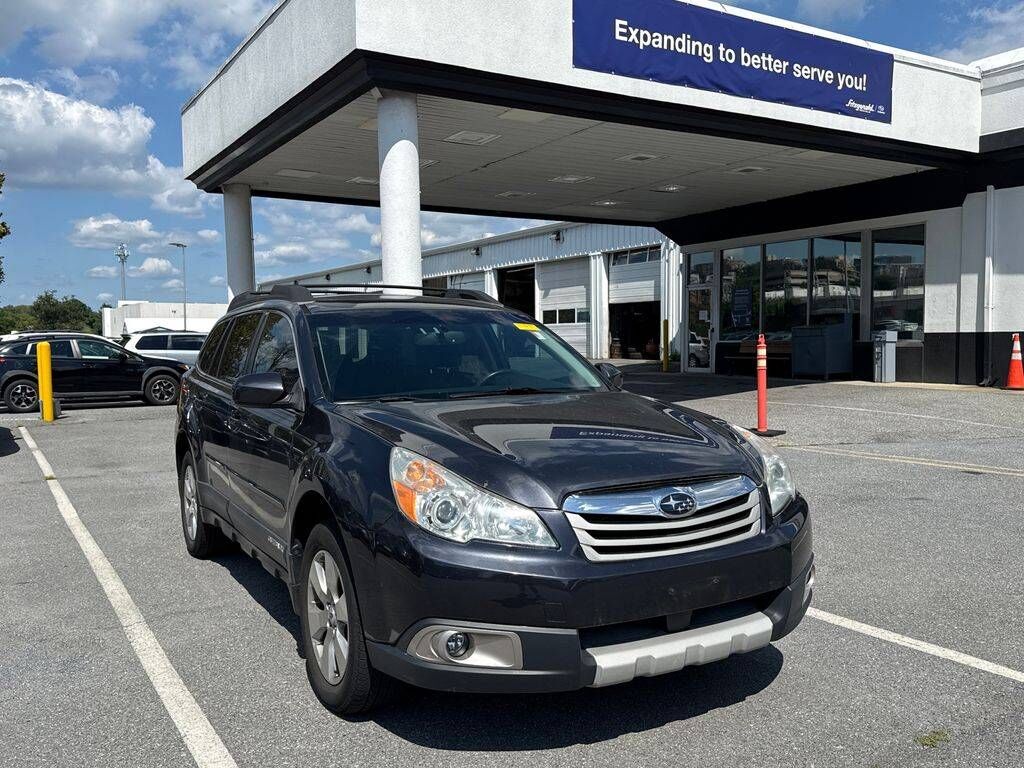 2012 SUBARU Outback