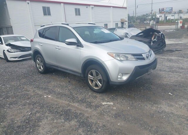 2015 TOYOTA RAV4