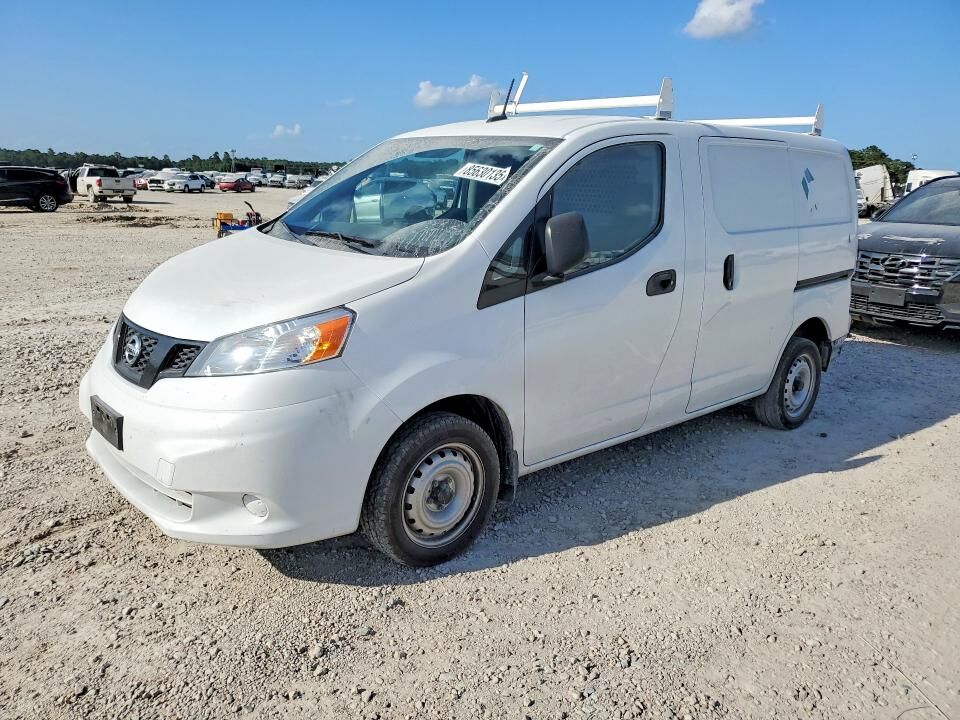 2021 NISSAN NV200