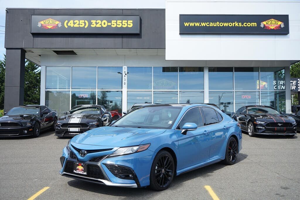 2023 TOYOTA Camry