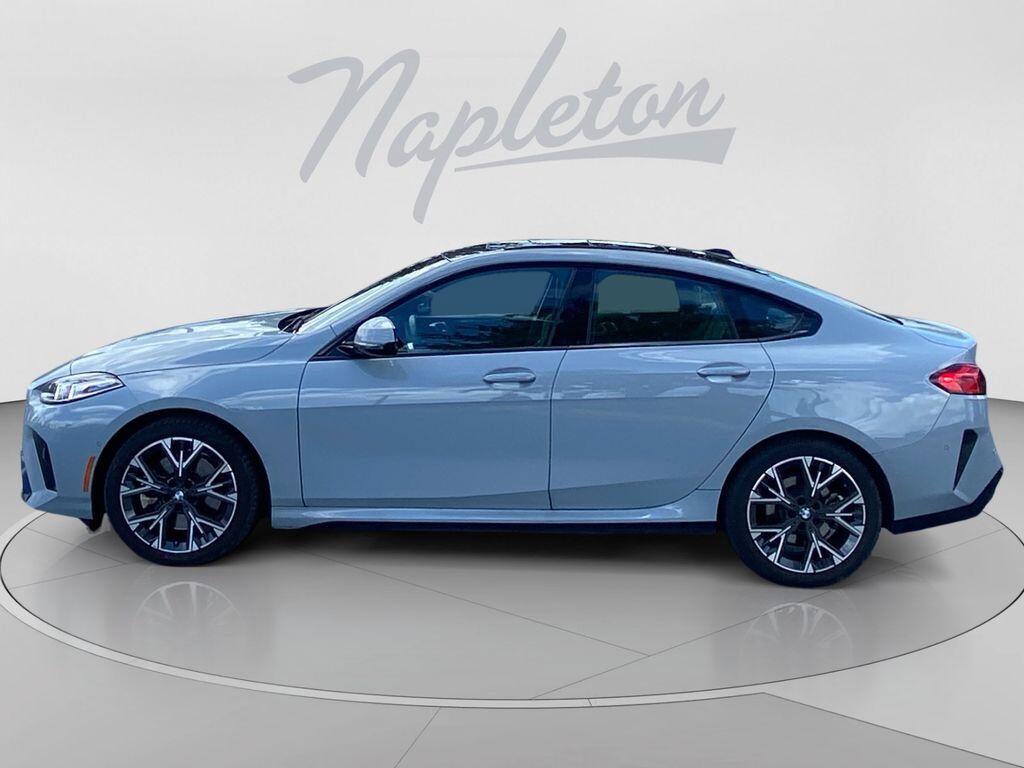 2025 BMW 228i