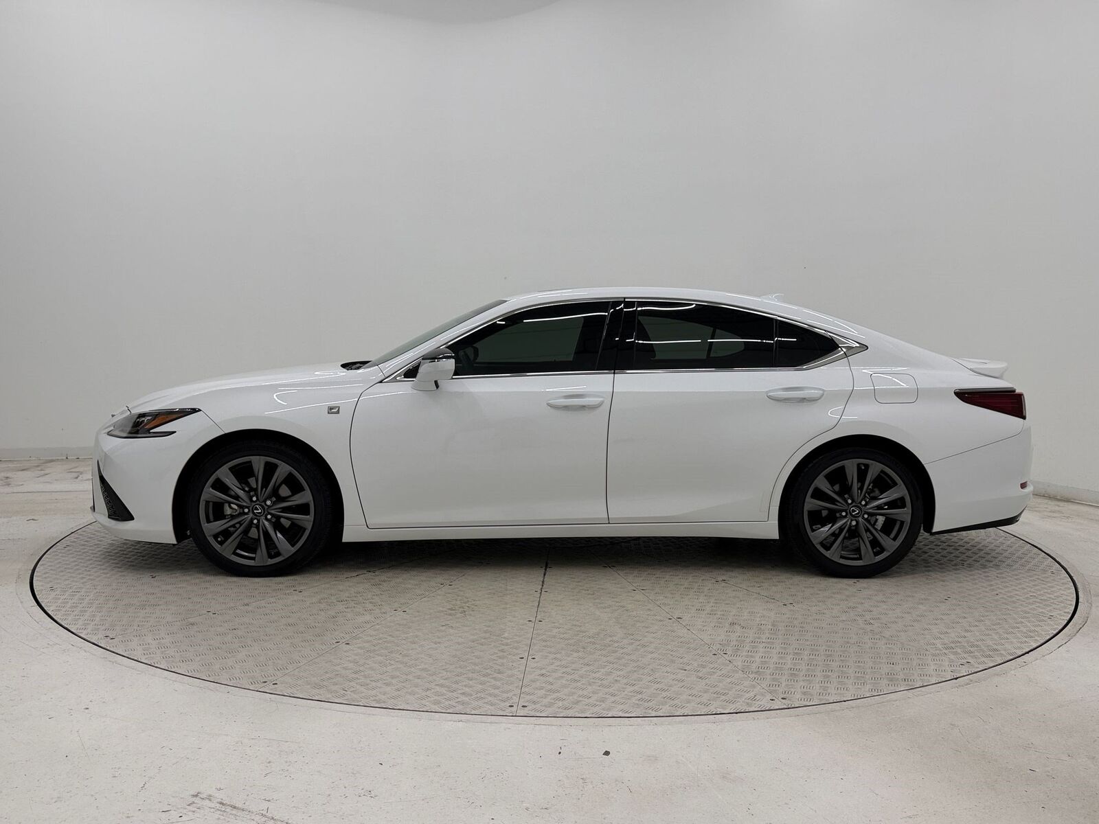 2021 Lexus ES / ES HYBRID