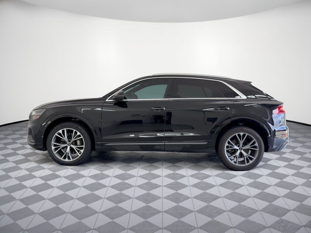 2023 Audi Q8