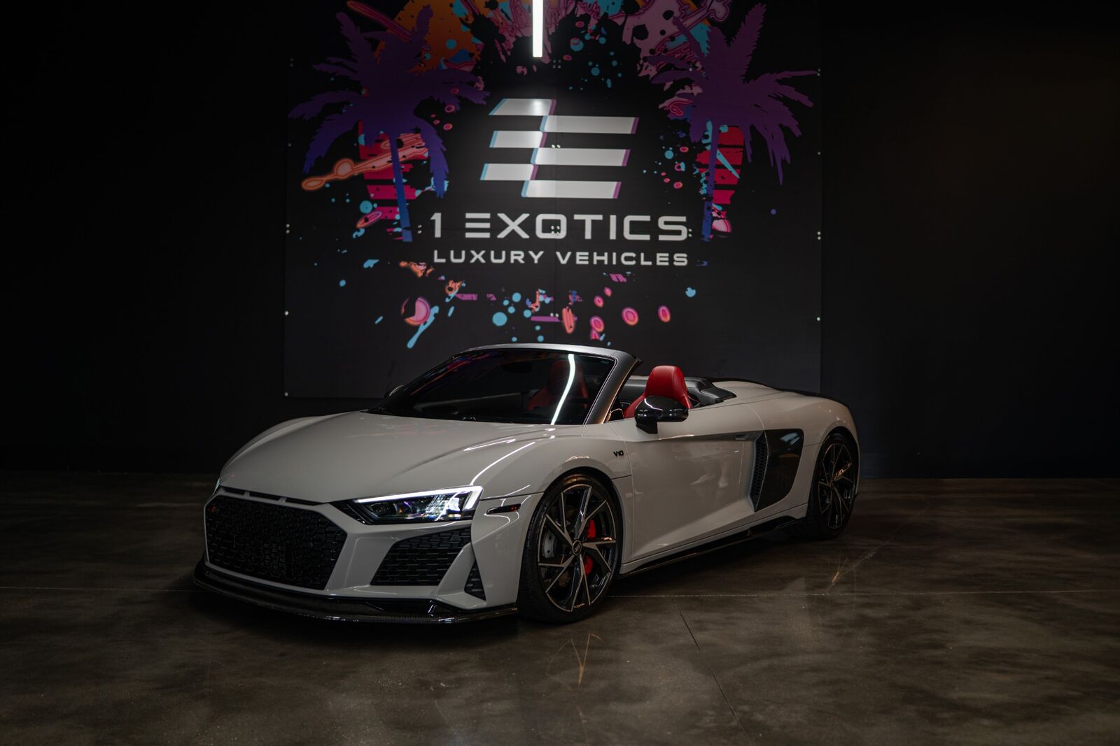 2022 AUDI R8