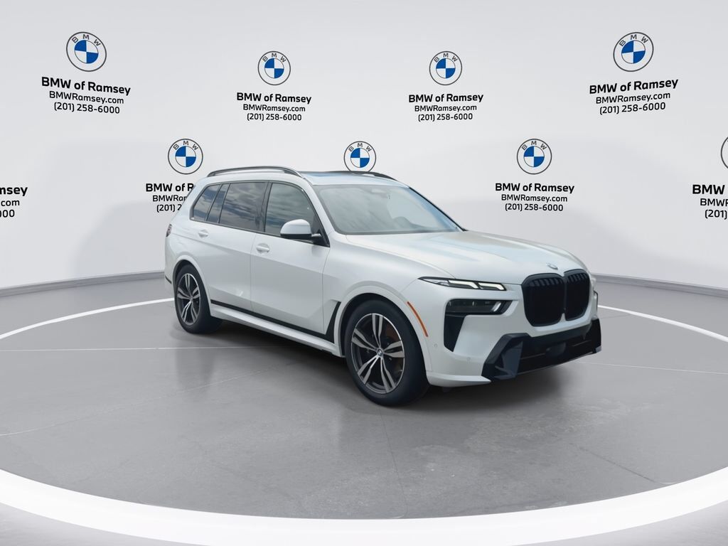 2024 BMW X7