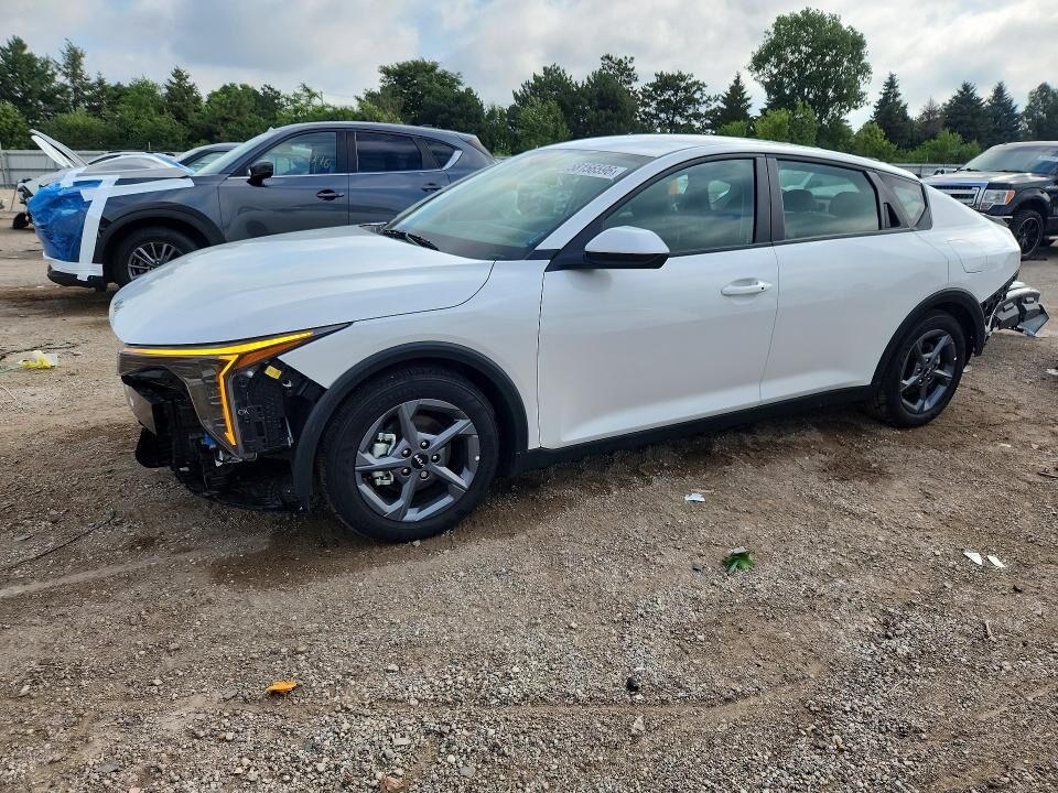 2025 KIA K4