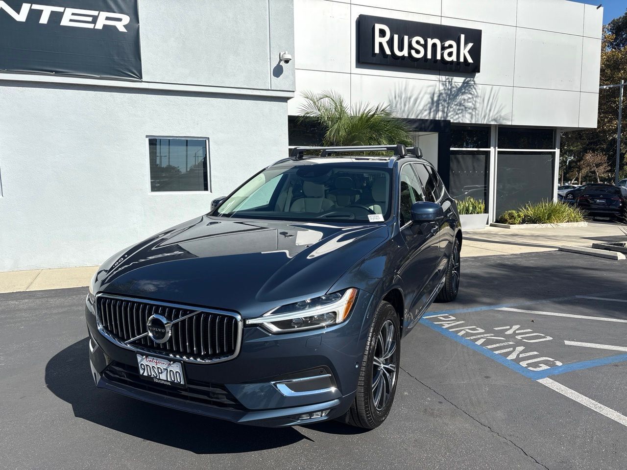 2020 VOLVO XC60