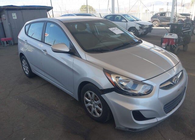 2014 HYUNDAI Accent