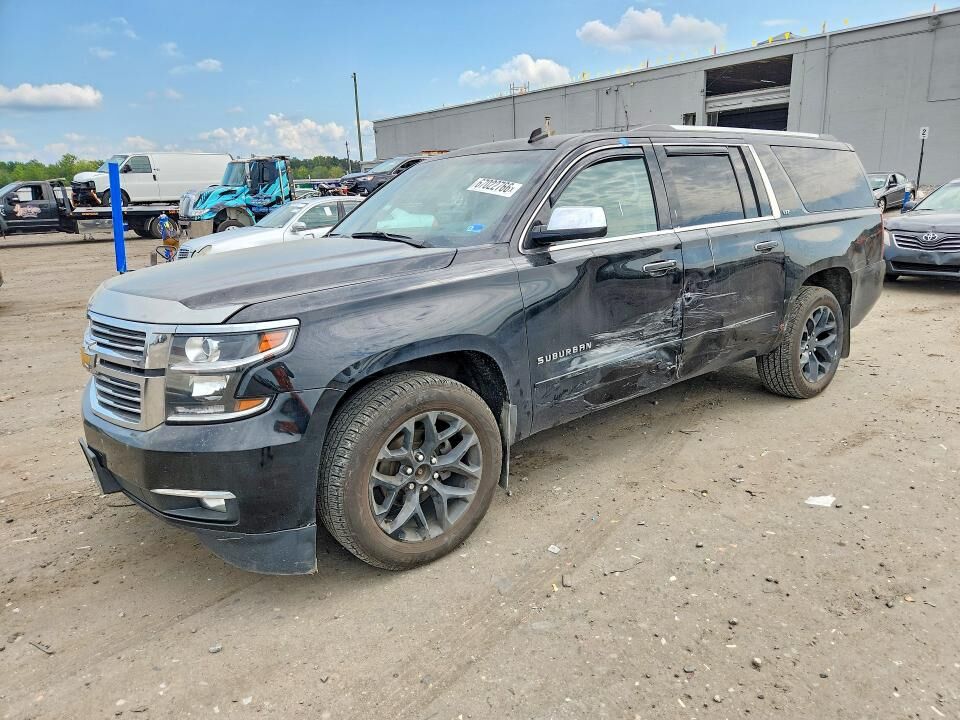 2015 CHEVROLET Suburban