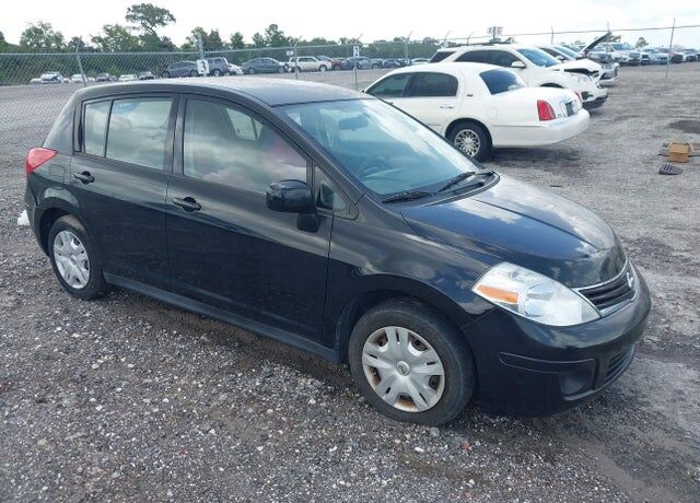 2012 NISSAN Versa