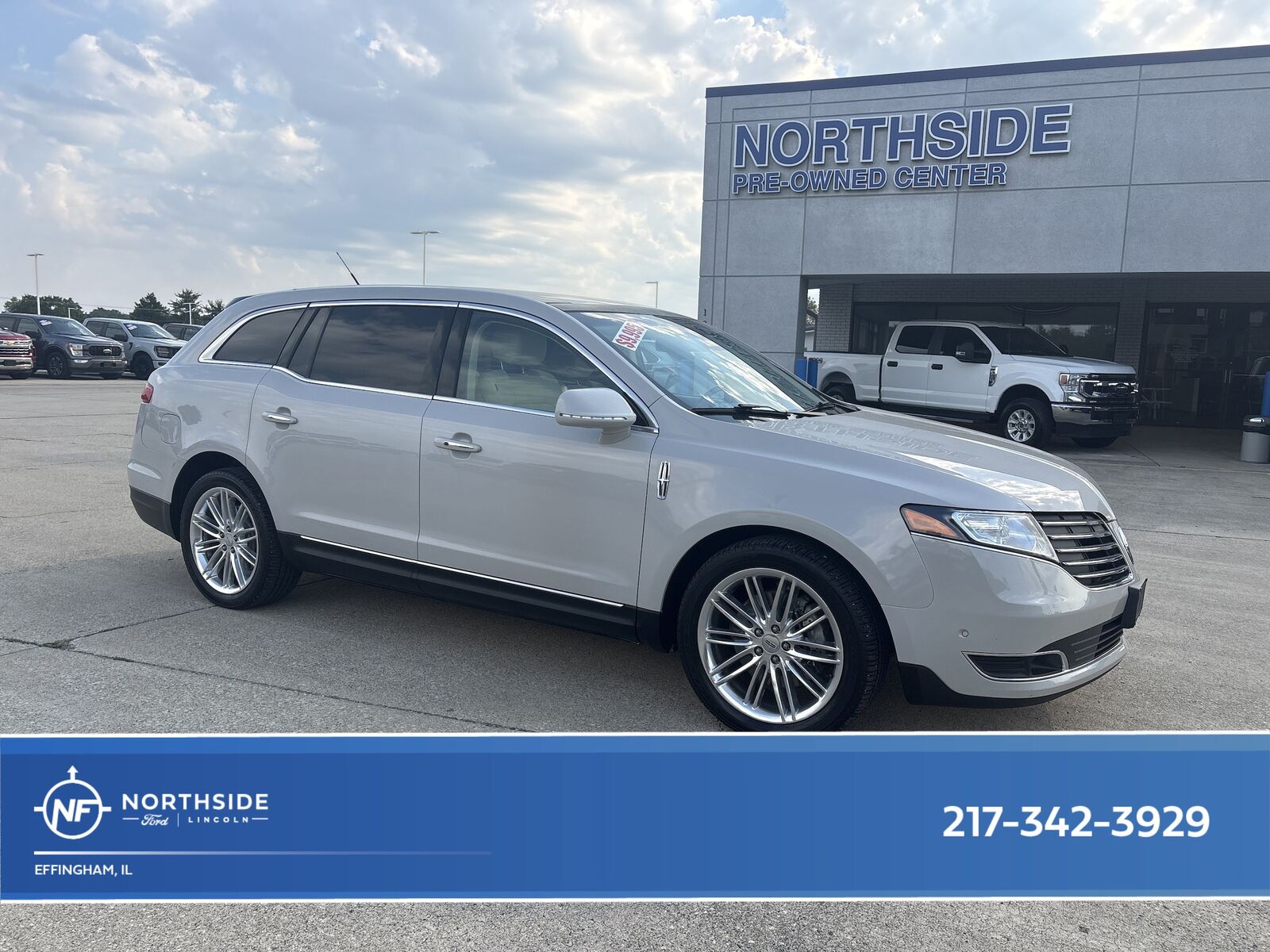 2019 LINCOLN MKT