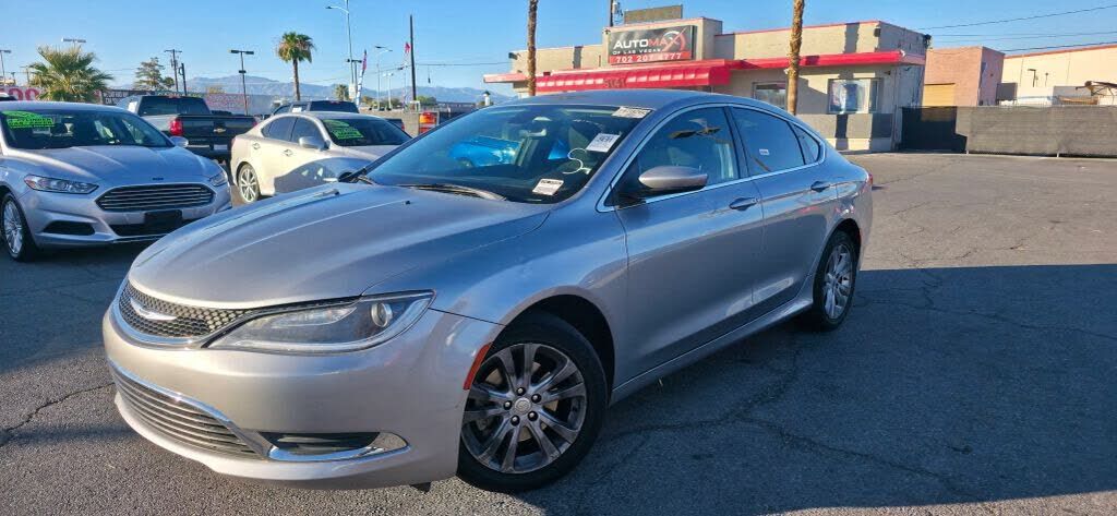 2016 CHRYSLER 200