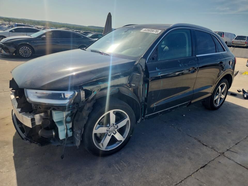 2015 AUDI Q3