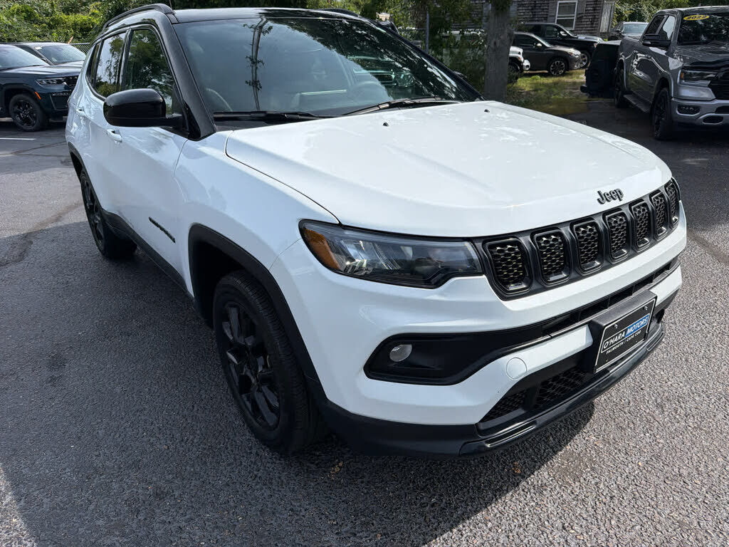 2023 JEEP Compass
