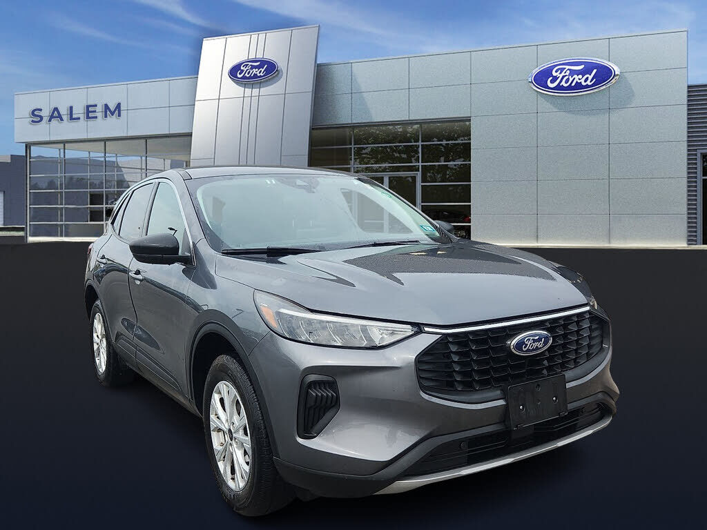 2024 FORD Escape