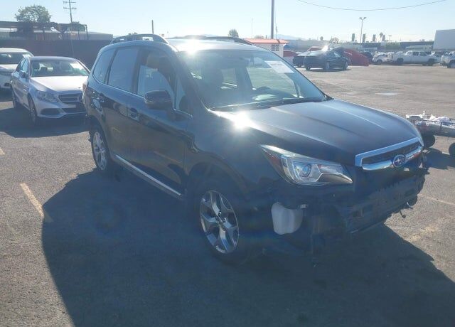2017 SUBARU Forester