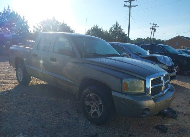 2006 DODGE Dakota