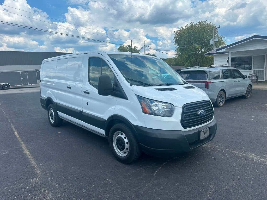 2019 FORD Transit