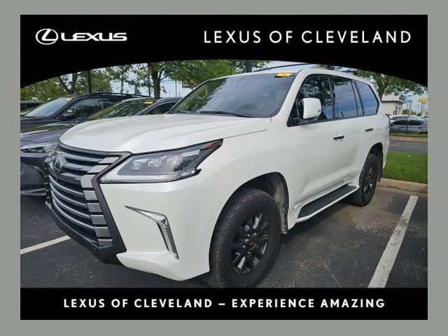 2017 LEXUS LX