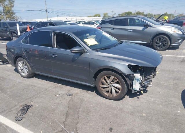 2018 VOLKSWAGEN Passat
