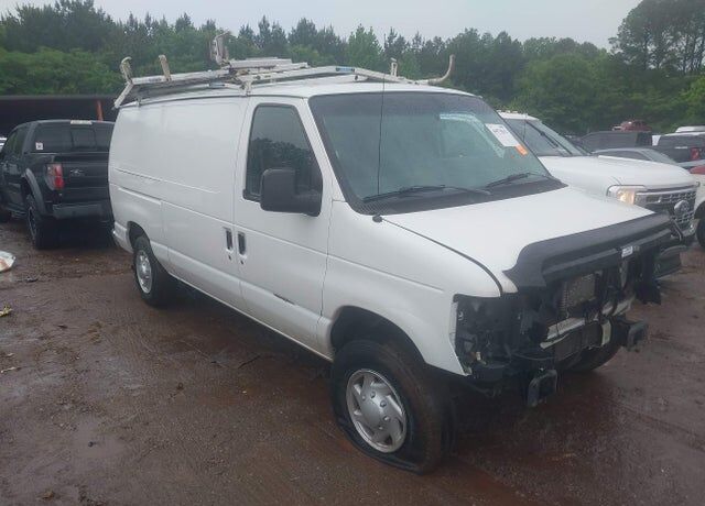 2014 FORD E-250