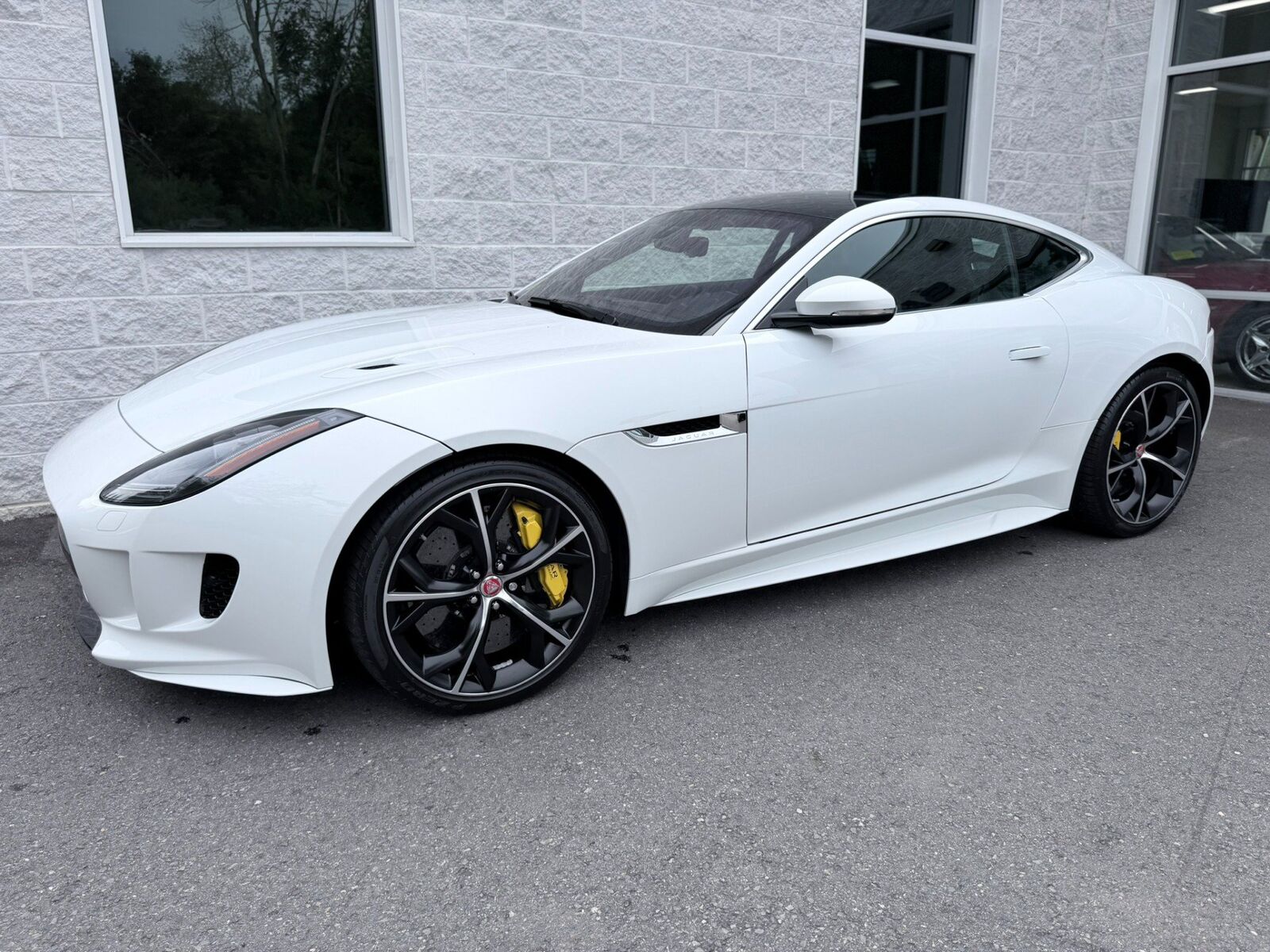 2017 JAGUAR F-Type