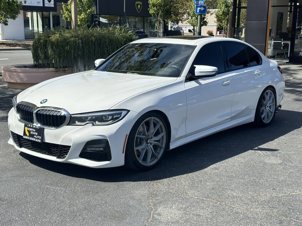 2020 BMW 330i