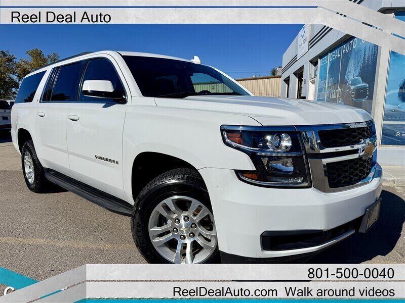 2019 CHEVROLET Suburban