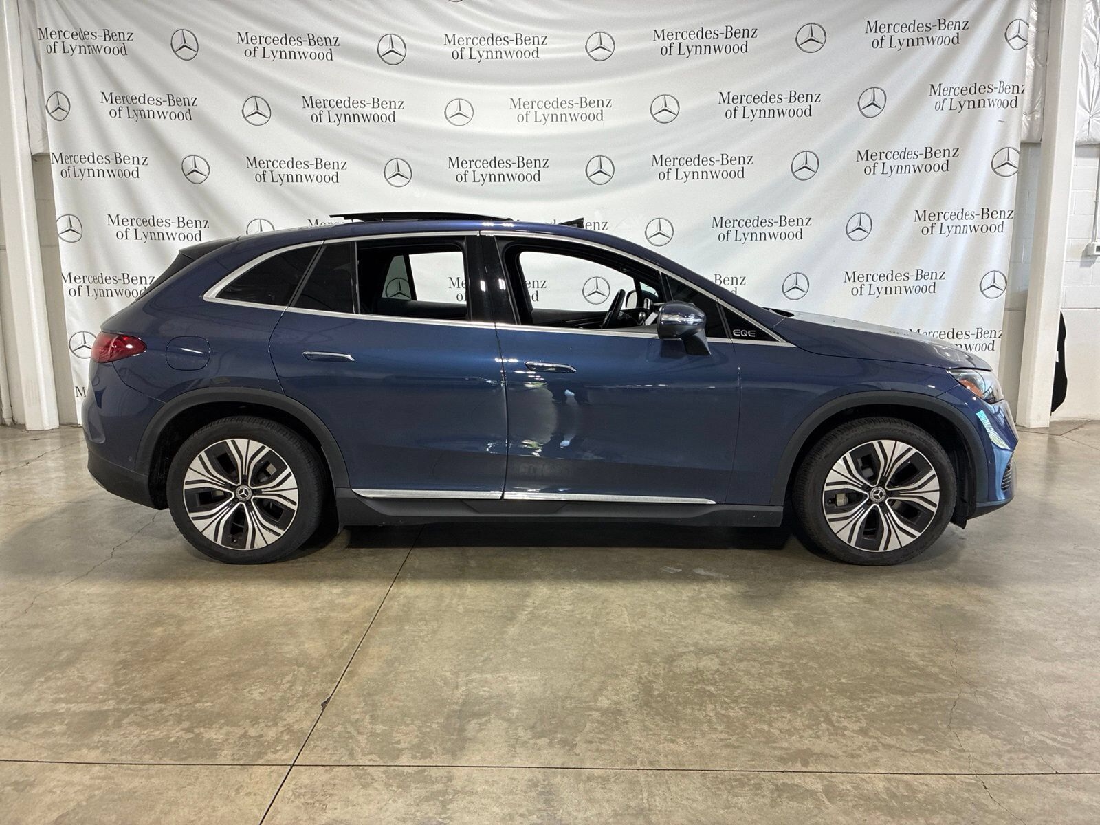 2023 Mercedes-Benz EQE-Class SUV