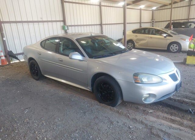 2004 PONTIAC Grand Prix