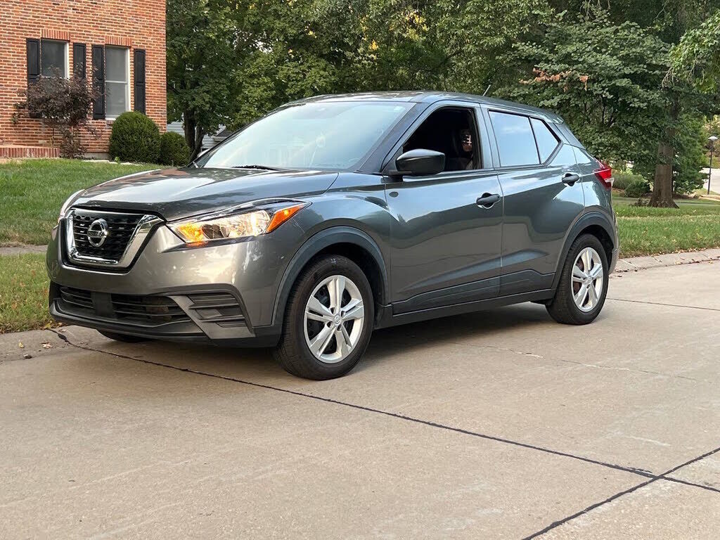 2020 NISSAN Kicks
