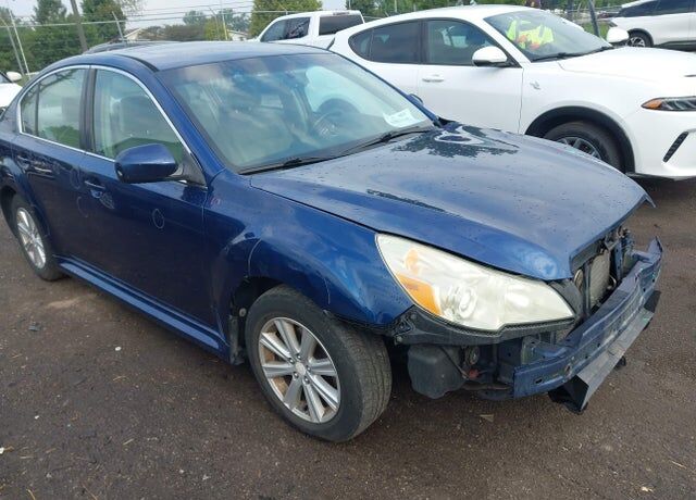 2011 SUBARU Legacy