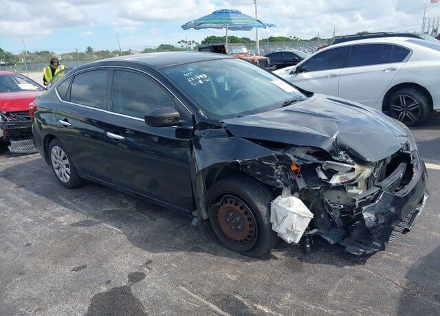 2016 NISSAN Sentra