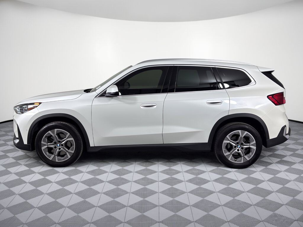 2023 BMW X1