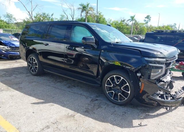 2026 CHEVROLET Suburban