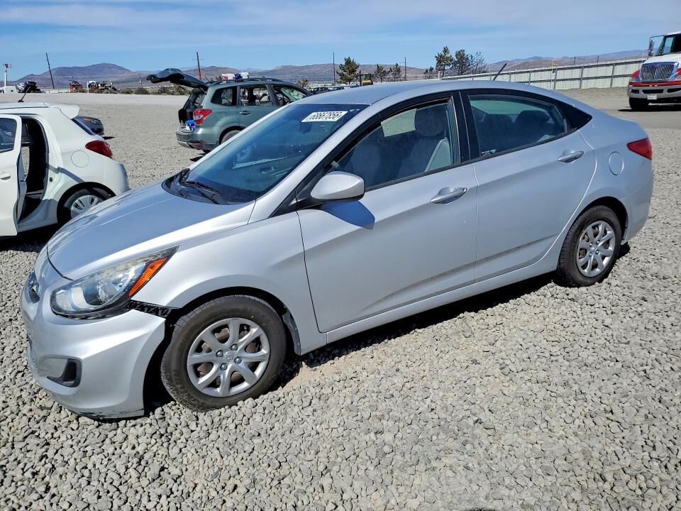 2014 HYUNDAI Accent
