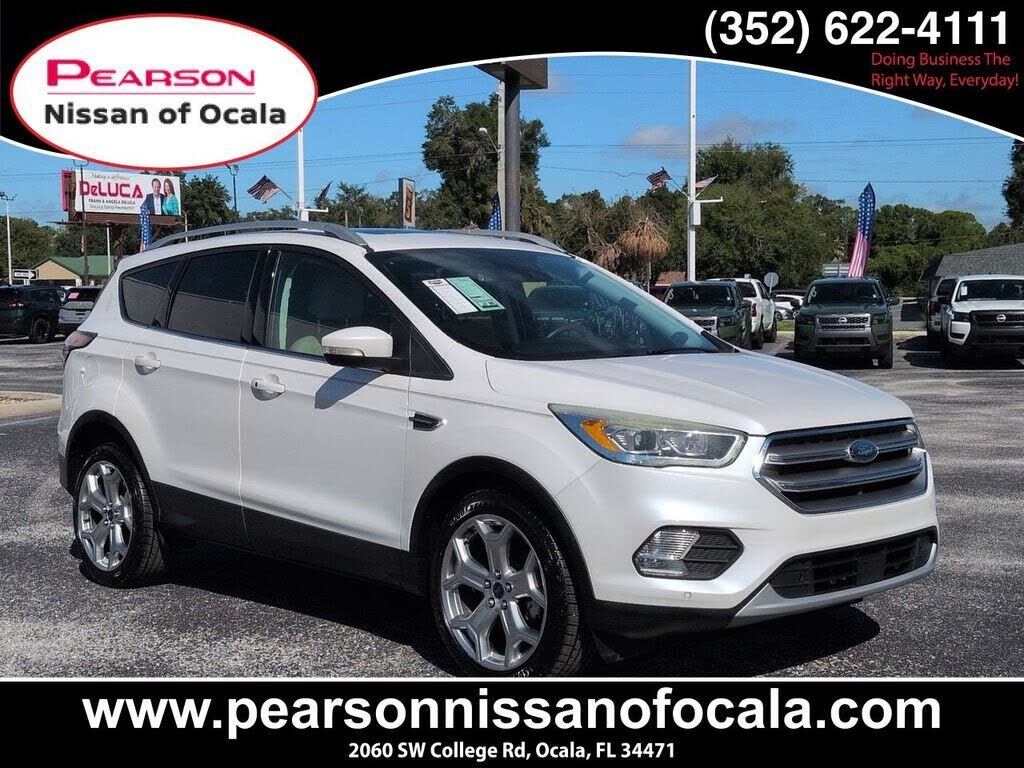 2017 FORD Escape