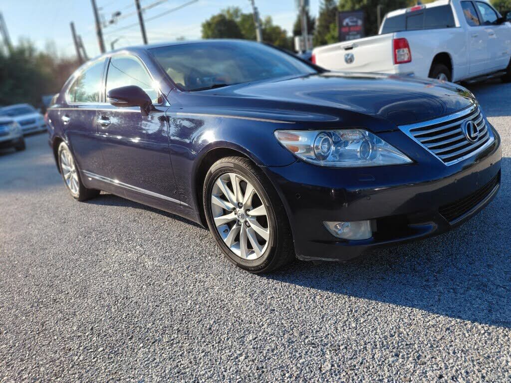 2011 Lexus LS