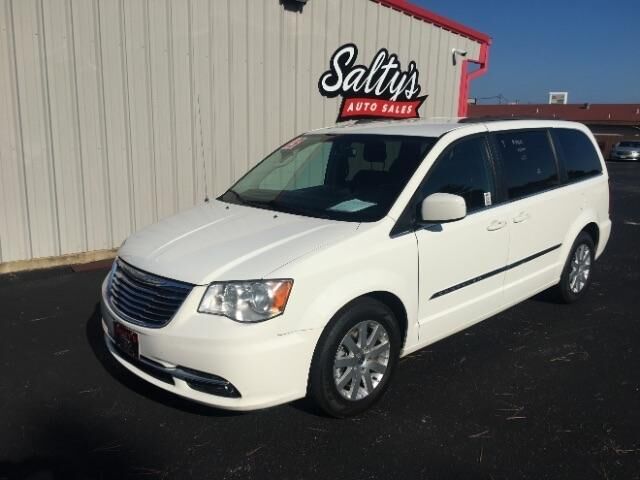 2013 CHRYSLER Town and Country