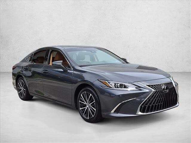2025 Lexus ES
