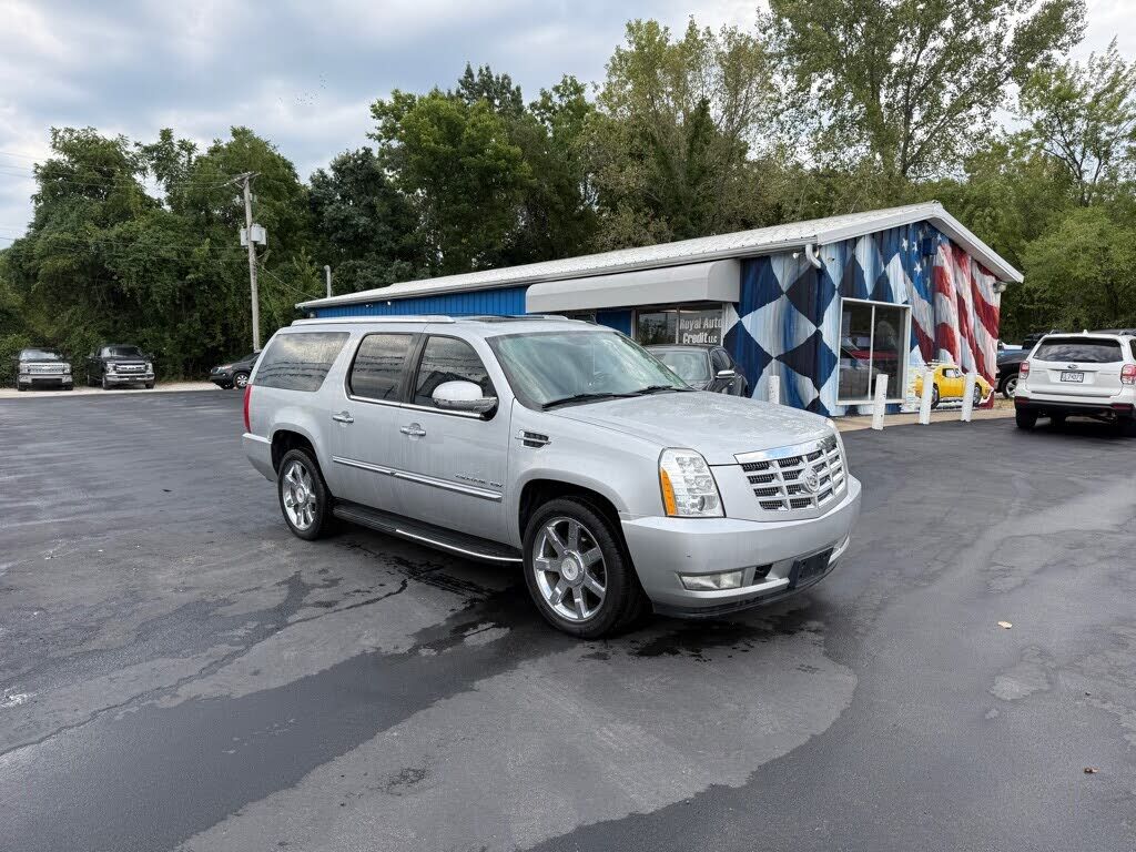 2011 CADILLAC Escalade
