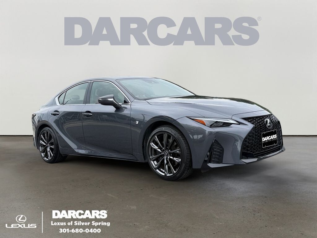 2023 LEXUS IS