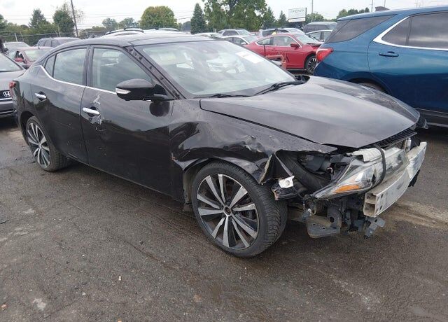 2016 NISSAN Maxima