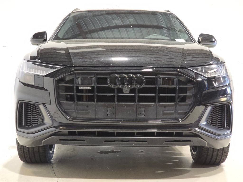 2023 Audi Q8