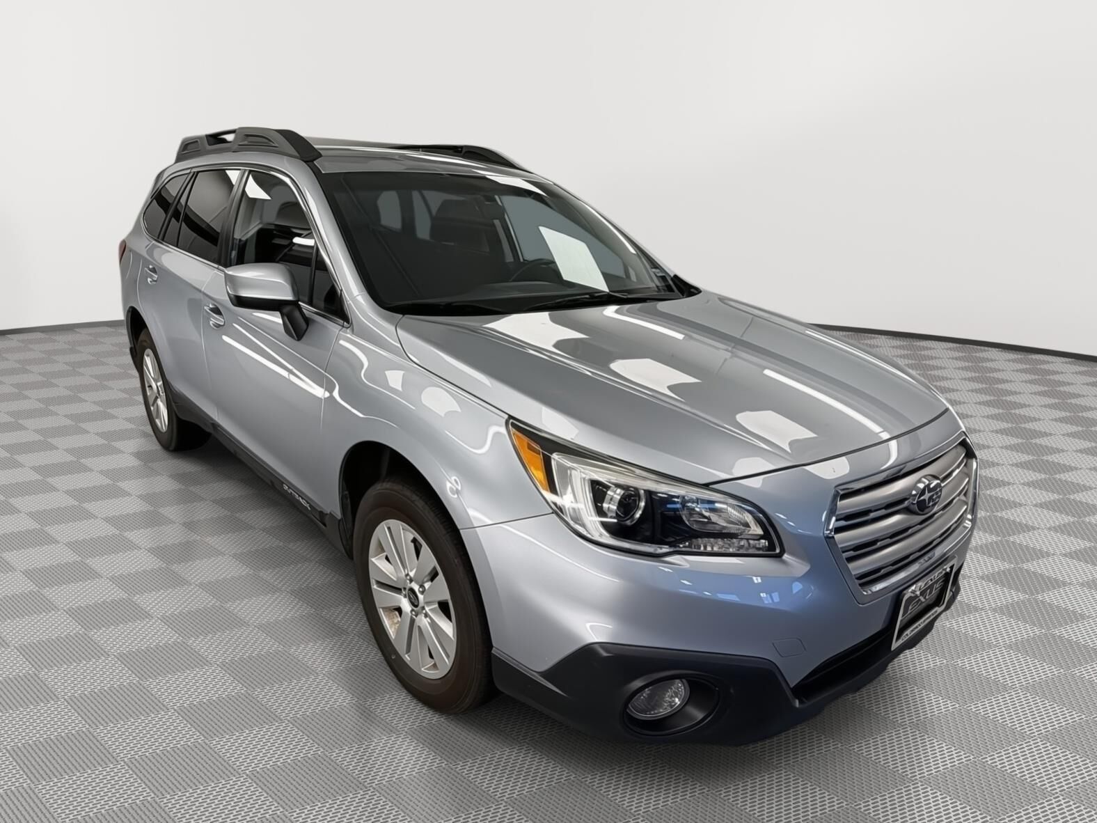 2016 SUBARU Outback