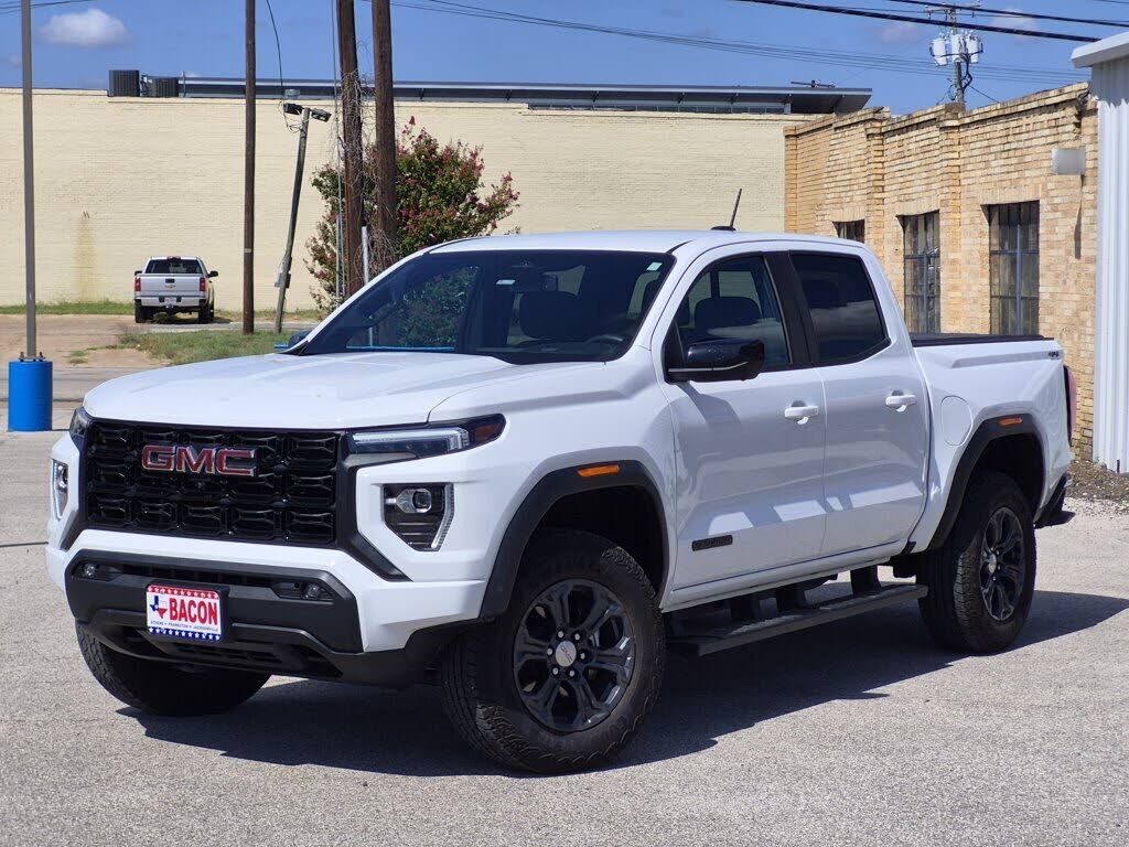 2024 GMC Canyon