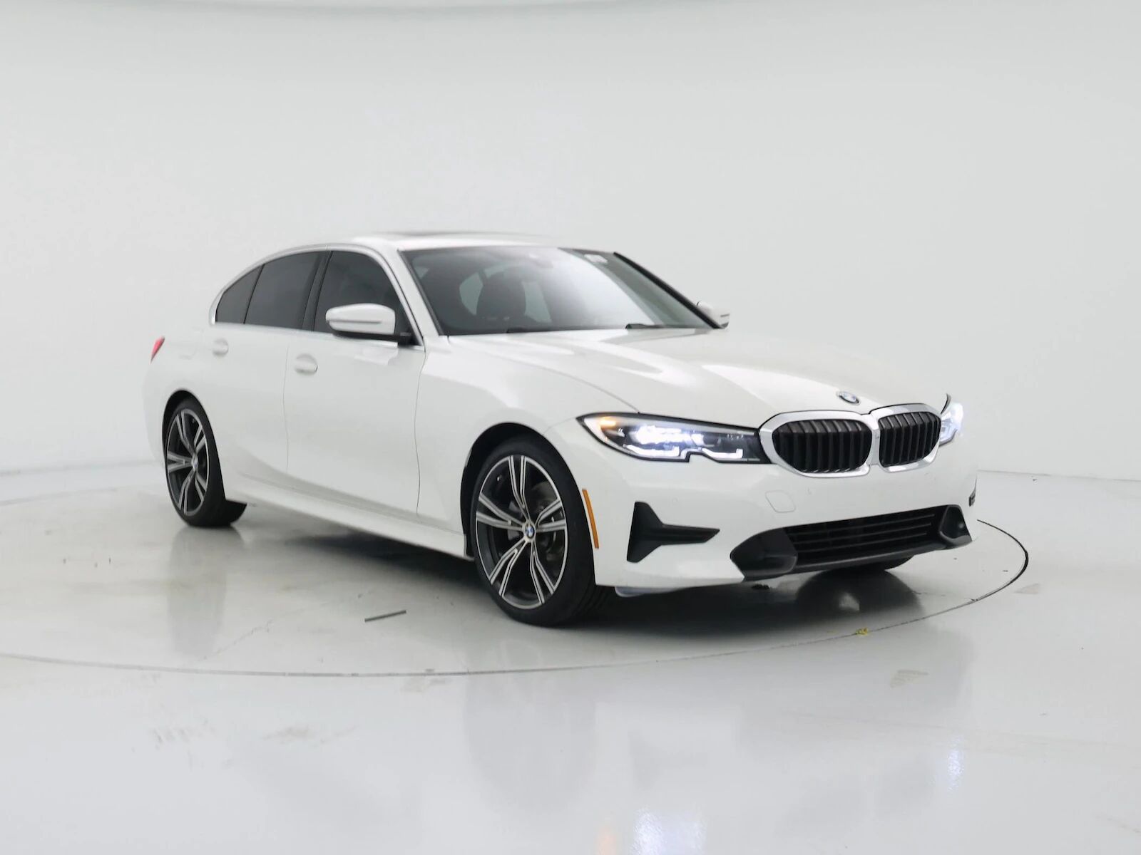 2021 BMW 330i
