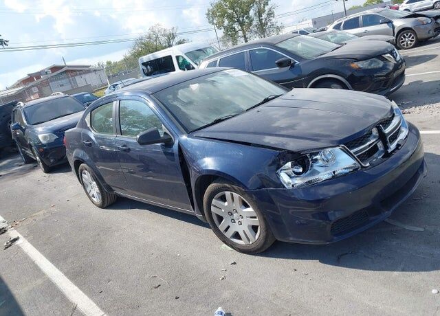 2014 DODGE Avenger